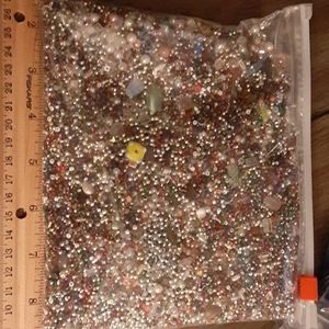GLASS BEAD MIX